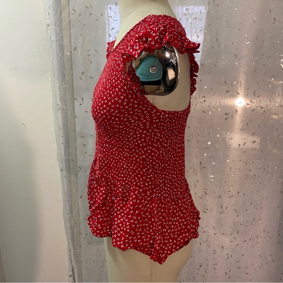 Scrunch Red Top - Picture 2 of 5